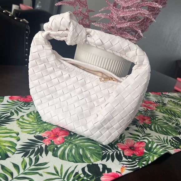 New Purses - Picture 2 of 2